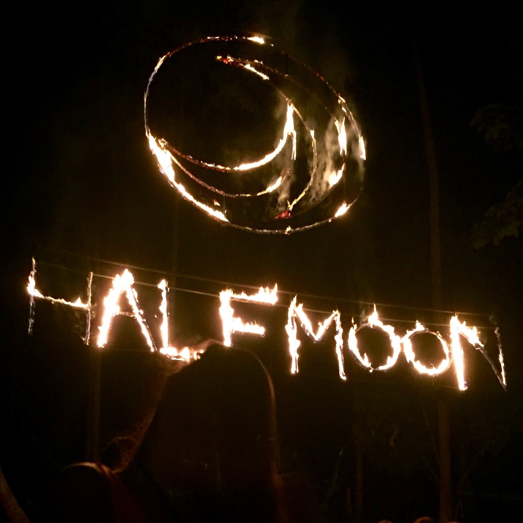 half moon sign